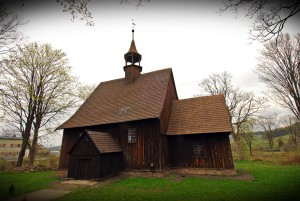 Sudeckie drewniane kościółki-Rybnica Leśna fot.Krzysztof Góralski